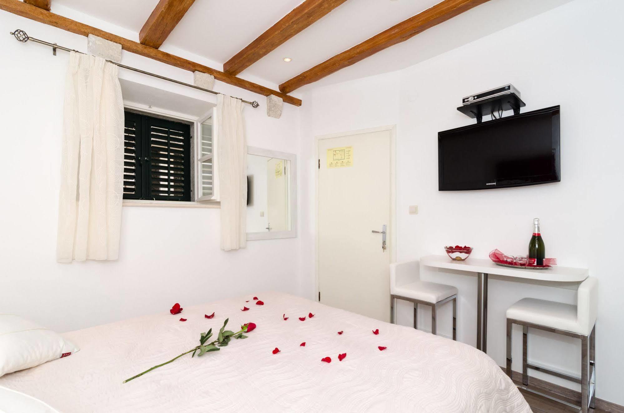 Apartments Raic Ντουμπρόβνικ Εξωτερικό φωτογραφία